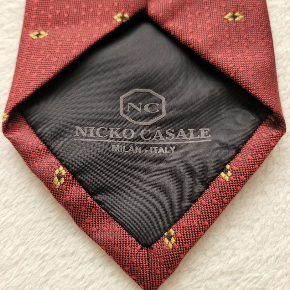 Made in Italy Jacquard Polyester Tie EUC Brick Red & Gold - Picture 2 of 9